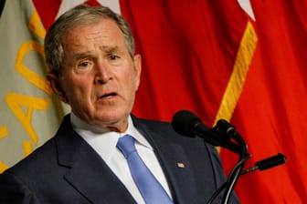 Ex-US-Präsident George W. Bush machte unmissverständlich klar, was er von Donald Trumps Politik hält: gar nichts.