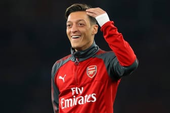 Mesut Özil soll vor einem Wechsel zu Manchester United stehen.