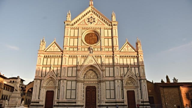 Außenansicht der Basilika Santa Croce, in der ein spanischer Tourist ums Leben kam. Außenansicht der Basilika Santa Croce, in der ein spanischer Tourist ums Leben kam.