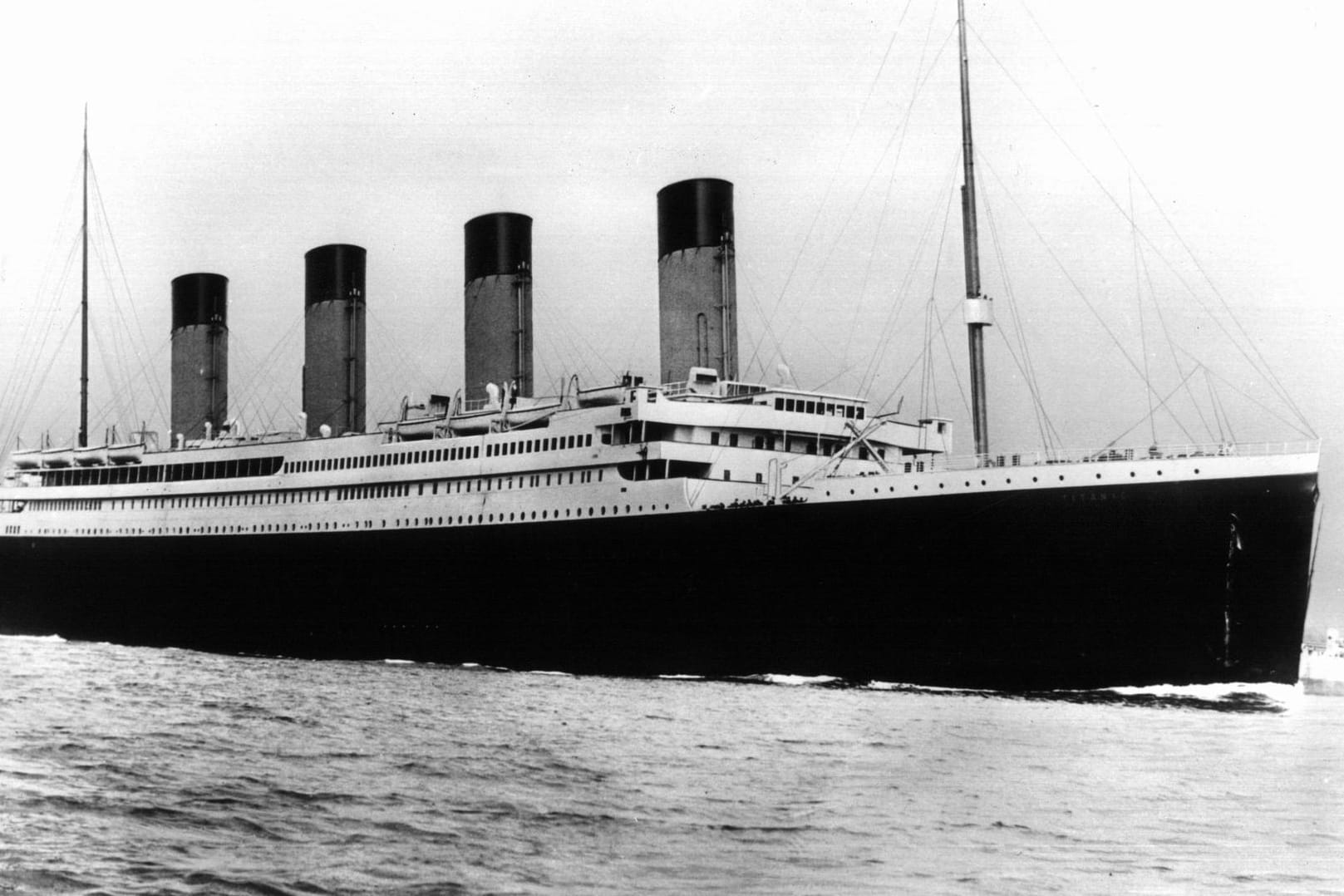 Die "Titanic" rammte am 14. April 1912 einen Eisberg und sank wenig später.