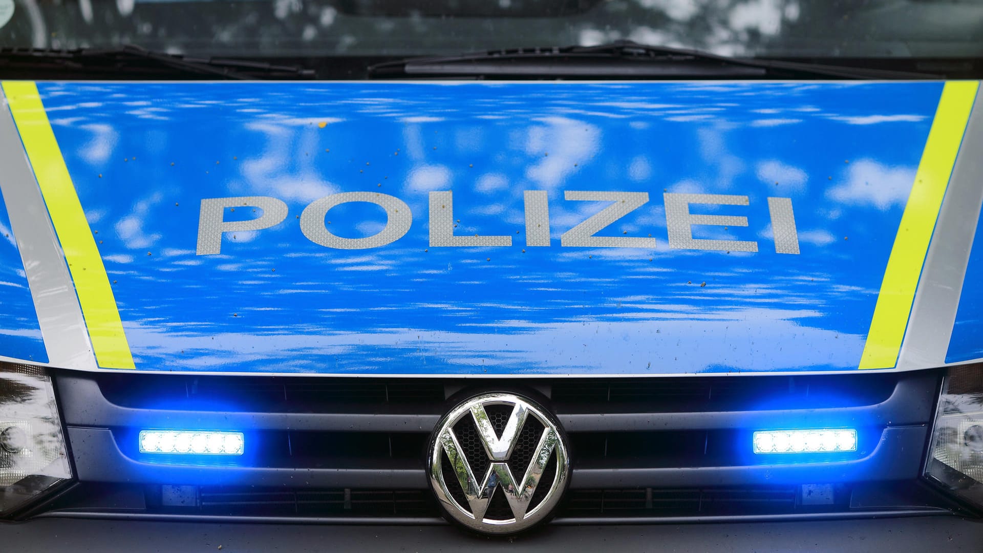 Die Hochzeitsgäste haben die Polizei alarmiert.