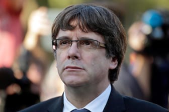 Dem katalanischen Regierungschef Carles Puigdemont droht Gefängnis.