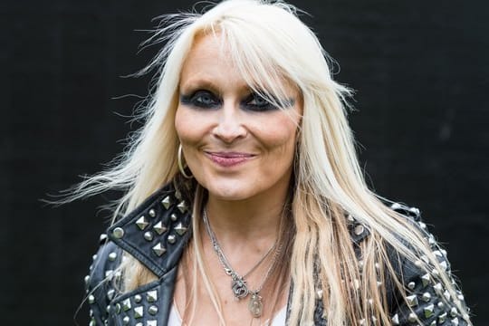 Doro Pesch singt jetzt auf Deutsch.