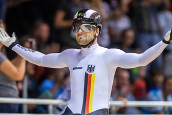 Maximilian Levy triumphiert bei der Bahnrad-EM.