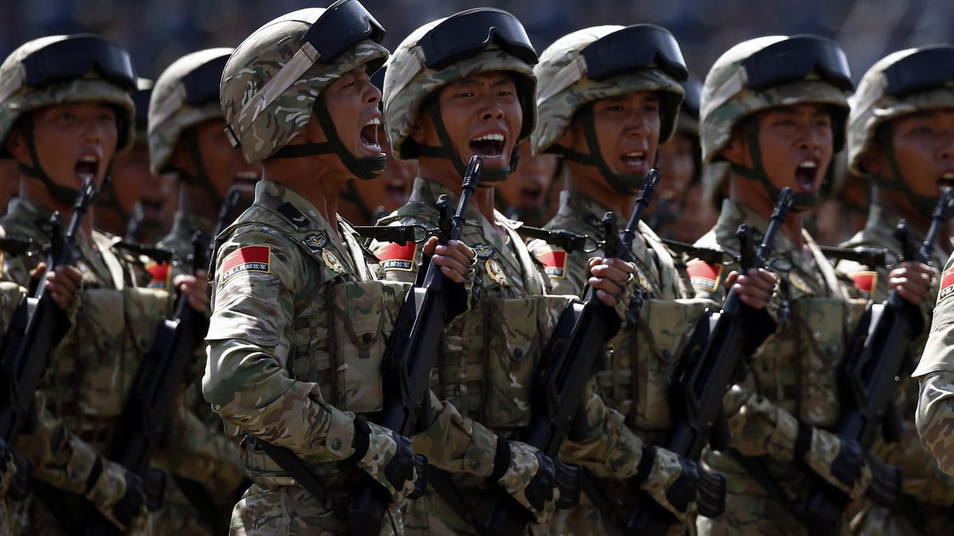 China setzt auf dem Weg zur Weltmacht auch auf militärische Stärke.