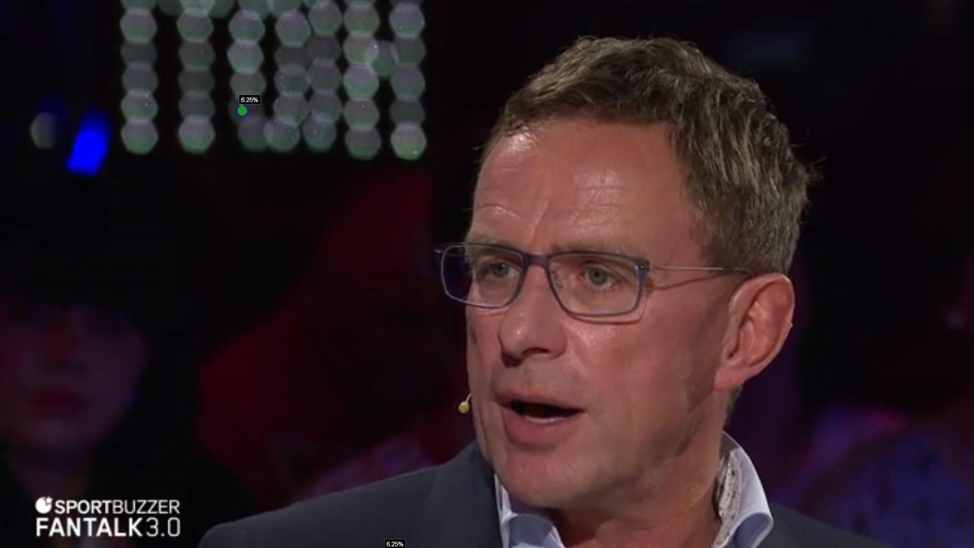 RB-Boss Ralf Rangnick stand im "Sportbuzzer Fantalk 3.0" Rede und Antwort.