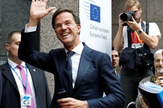 Hollands Regierungschef Mark Rutte lässt vom Staat künftig Hanf anbauen.