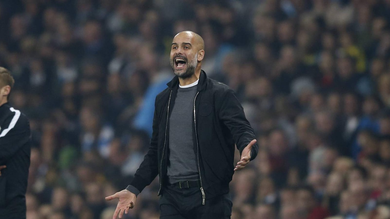 Unzufrieden: Pep Guardiola (r.) beim Spiel gegen Wolverhampton.