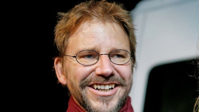 "Wir sind allen sehr dankbar, die uns rechtlich, diplomatisch und mit Solidarität unterstützt haben", sagt Peter Steudtner. "Wir sind allen sehr dankbar, die uns rechtlich, diplomatisch und mit Solidarität unterstützt haben", sagt Peter Steudtner.