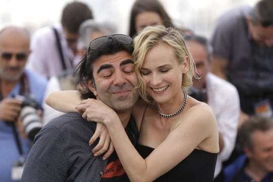 Der Regisseur Fatih Akin (l) und die Schauspielerin Diane Kruger sind ganz dicke.