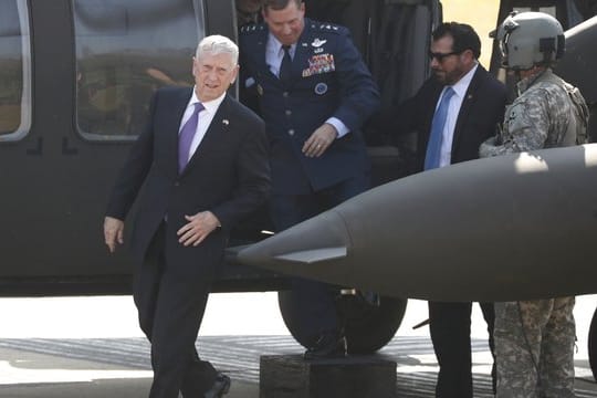 US-Verteidigungminister James Mattis in Panmunjom unweit der Grenze zwischen Süd- und Nordkorea.
