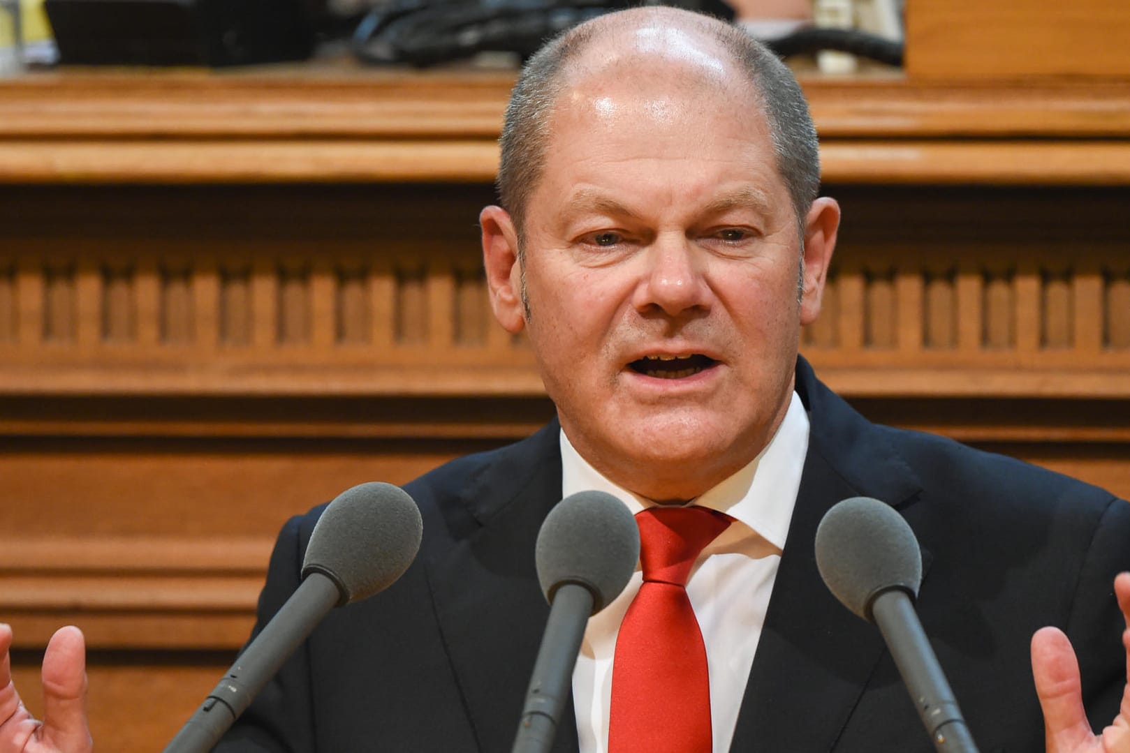 Hamburgs erster Bürgermeister Olaf Scholz (SPD) findet nach dem schlechten Wahlergebnis bei der Bundestagswahl deutliche Worte.