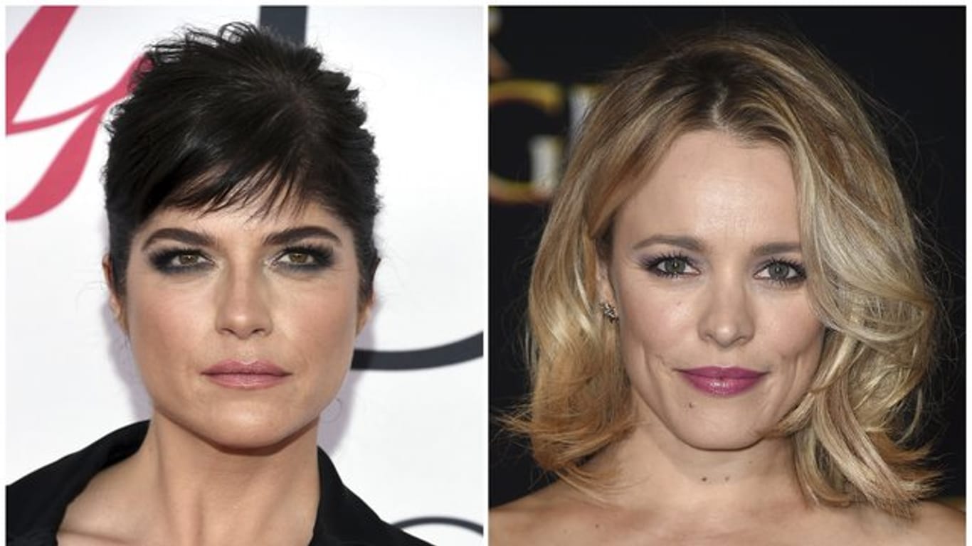 Selma Blair (l) und Rachel McAdams zählen zu der wachsenden Zahl von Frauen, die US-Regisseur James Toback sexuelle Übergriffe vorwerfen.