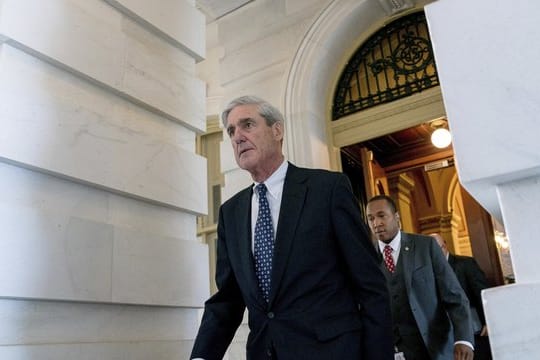 US-Sonderermittler Robert Mueller nach einer Sitzung des Senatsausschusses zur Russland-Affäre.