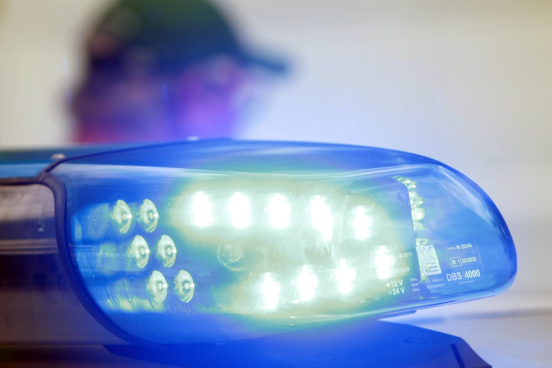 Polizei schießt auf Räuber und tötet ihn dabei