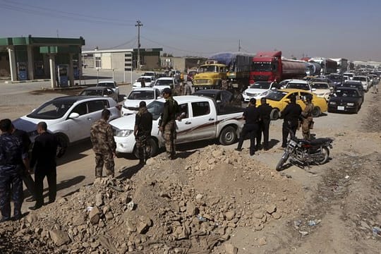 Kirkuk: Im Konflikt mit Iraks Zentralregierung haben sich die Kurden im Norden des Landes aus weiteren Gebieten zurückgezogen.