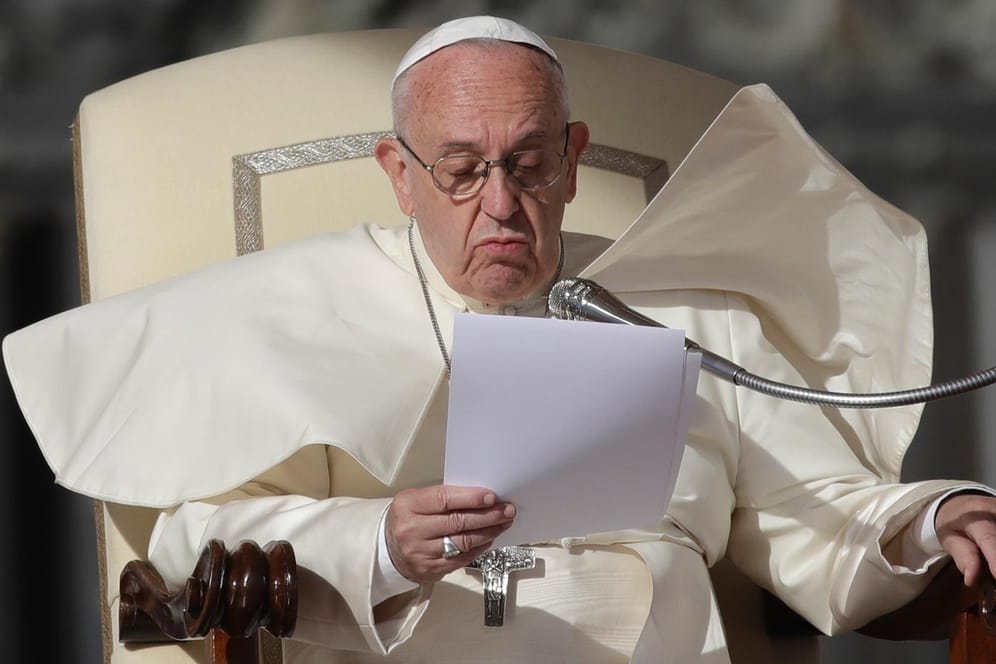 Papst Franziskus hat zu wenige Geburten und zu viele Abtreibungen in Europa angeprangert.