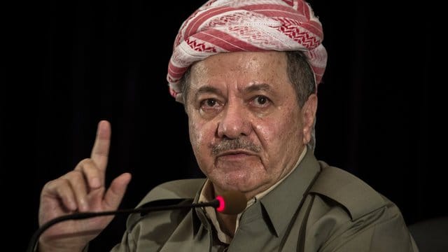 Der Präsident der kurdischen Minderheit im Irak, Massud Barsani, spricht bei Erbil (Irak) zu Journalisten. Der Präsident der kurdischen Minderheit im Irak, Massud Barsani, spricht bei Erbil (Irak) zu Journalisten.