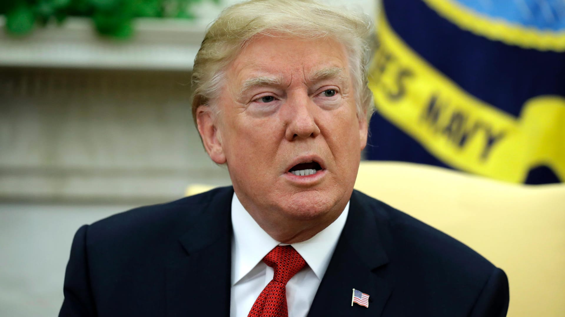 Donald Trump empfindet die Ermittlungen zu seinen Russland-Beziehungen als "Hexenjagd", Donald Trump empfindet die Ermittlungen zu seinen Russland-Beziehungen als "Hexenjagd",