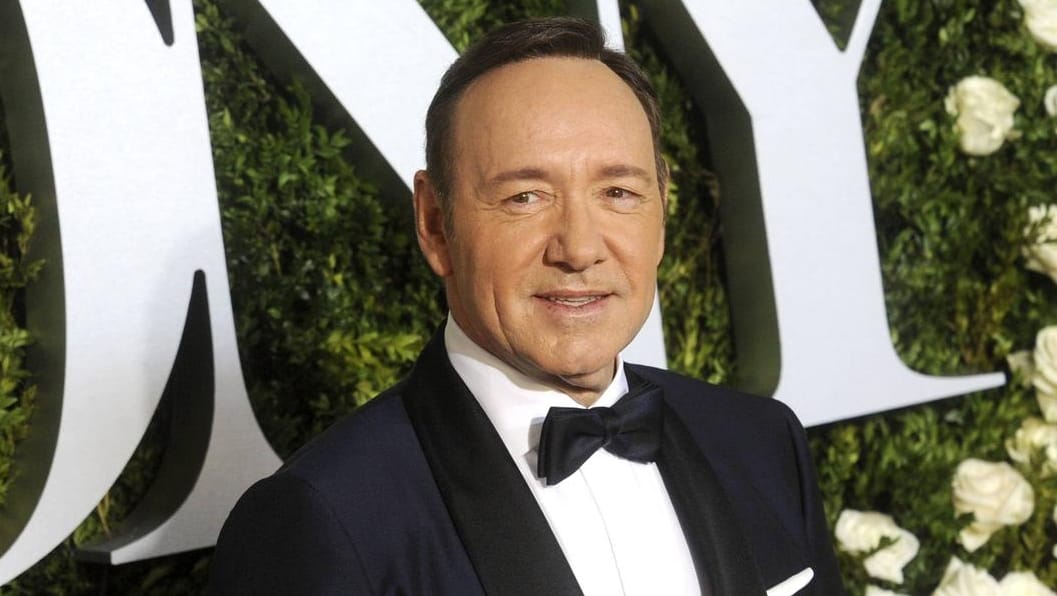 Kevin Spacey liebt Männer.