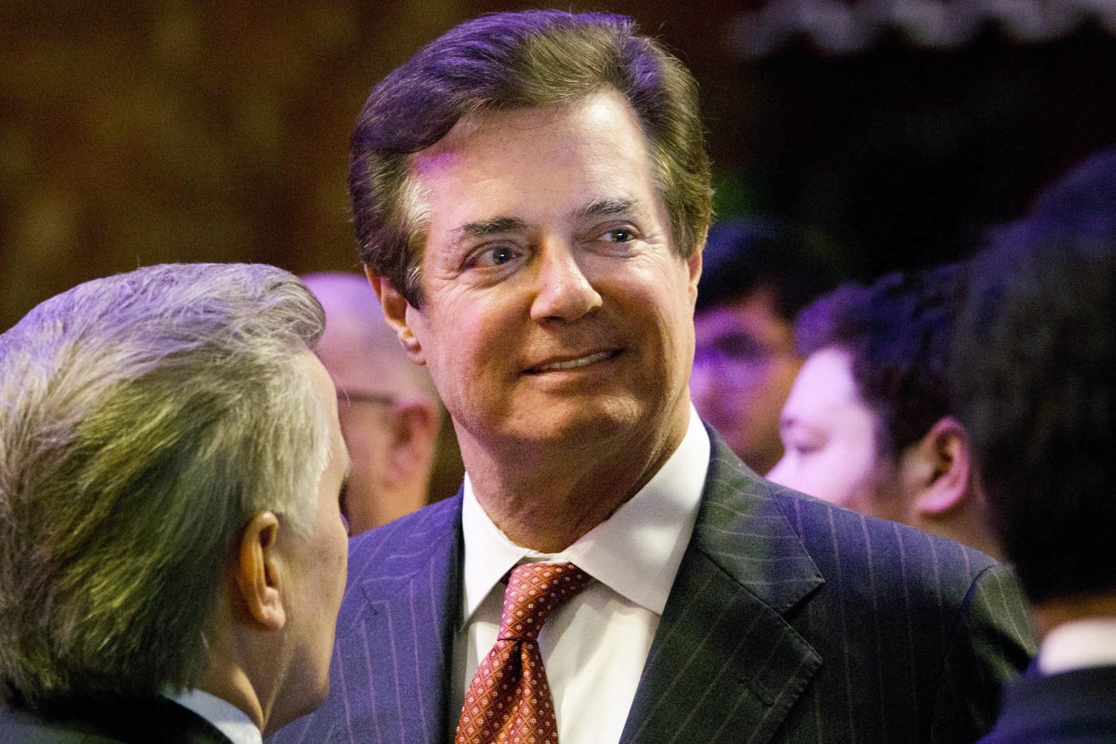 Trumps Ex-Wahlkampfchef Paul Manafort soll sich den Behörden stellen.
