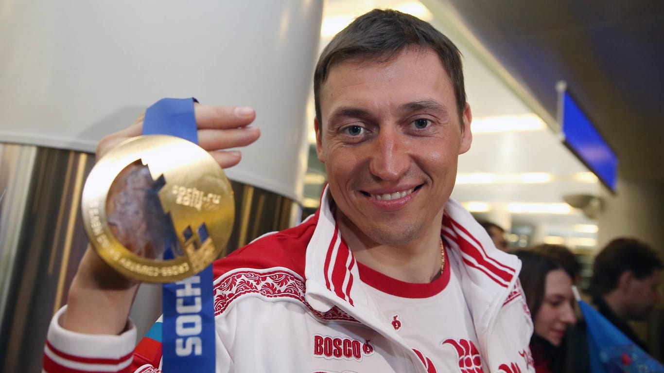 Der russische Skilangläufer Alexander Legkow hatte 2014 Gold über 50 km gewonnen.