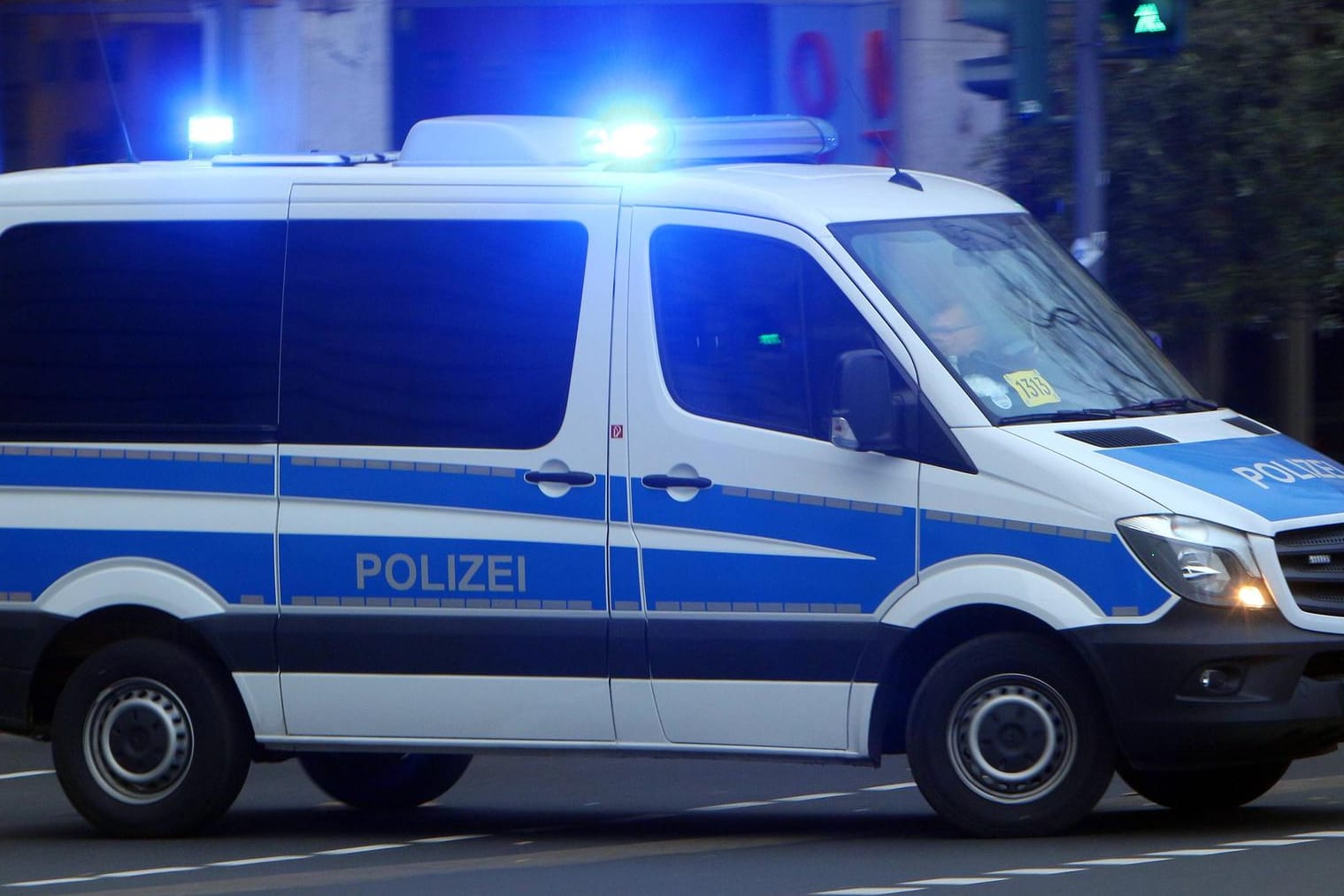 In München waren rund 50 Beamte zur Räumung der Party im Einsatz.