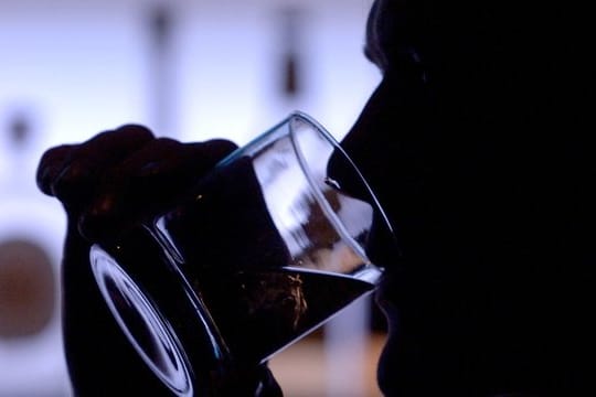 "Wir stellen fest, dass die Anzahl der Whisky-Fälschungen in den letzten Jahren zugenommen hat", sagt RW101-Mitgründer Robertson.