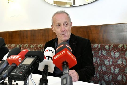 Der Skandal schwächt die nach den Parlamentswahlen vom 15.