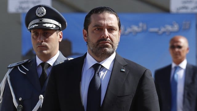 Der libanesische Ministerpräsident Saad Hariri ist aus Furcht vor einem Anschlag auf ihn zurück getreten. Der libanesische Ministerpräsident Saad Hariri ist aus Furcht vor einem Anschlag auf ihn zurück getreten.