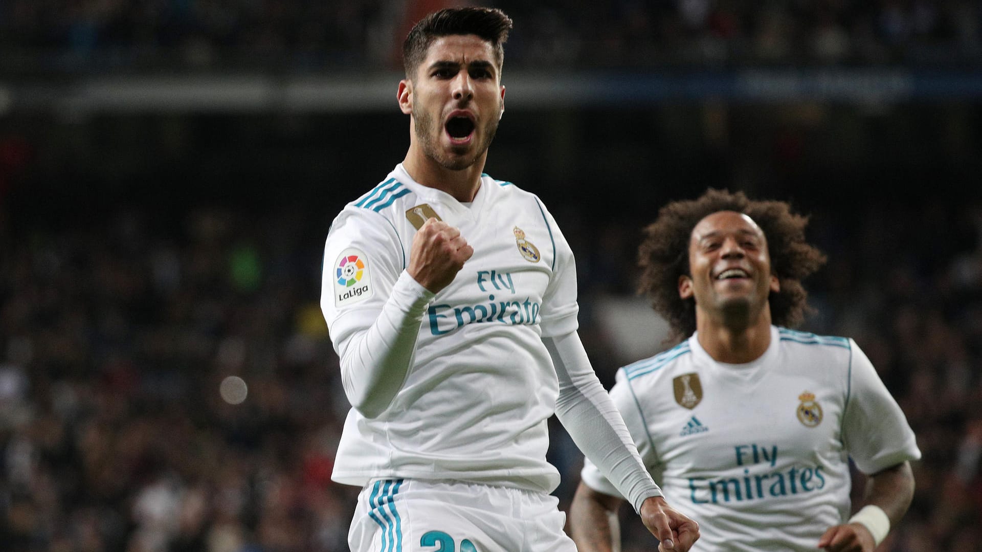 Torschütze Marco Asensio feiert seinen Treffer.