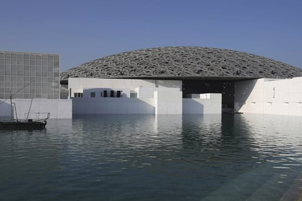 Das Louvre Abu Dhabi wurde von dem französischen Architekten Jean Nouvel entworfen.