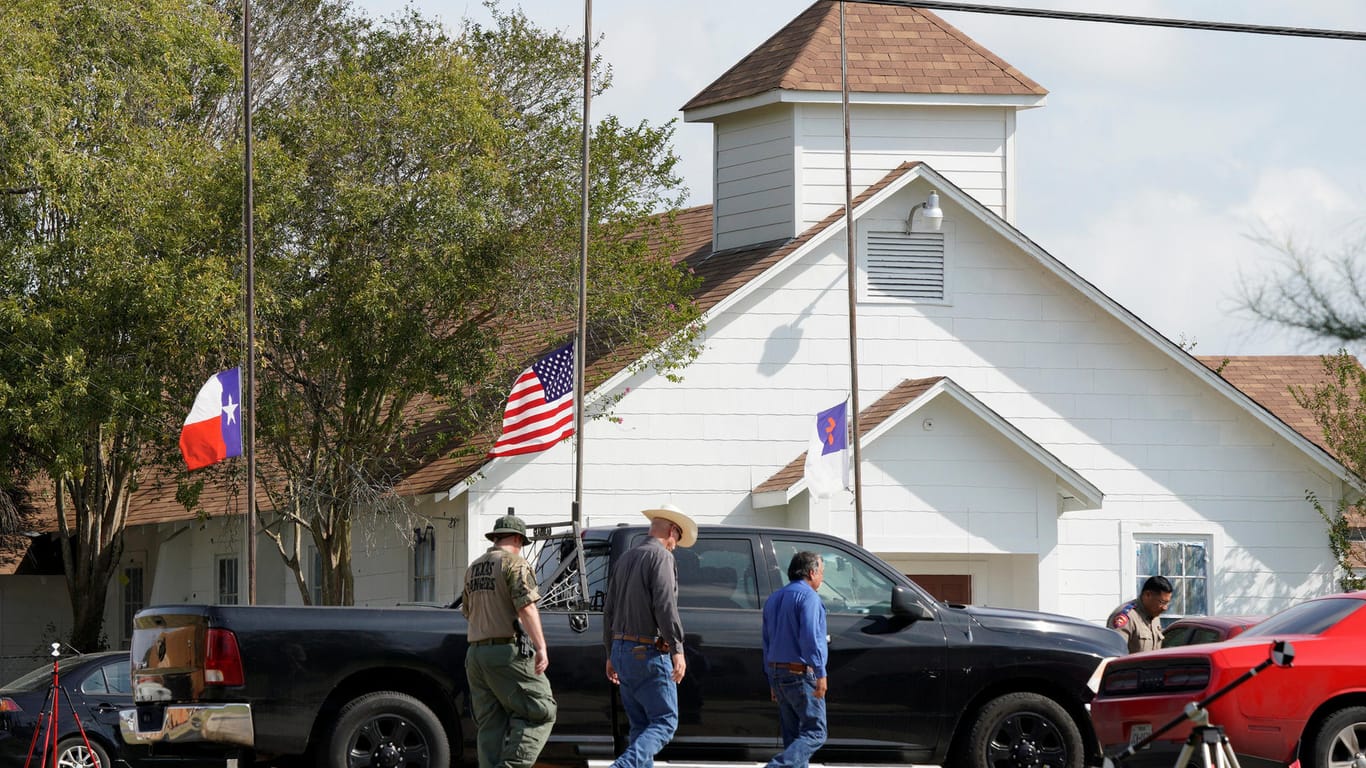 Am Sonntag tötete Devin K. 26 Menschen in einer Kirche in der Ortschaft Sutherland Springs (US-Bundesstaat Texas).