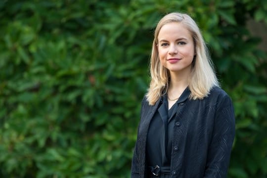 Slammerin, Schauspielerin, Musikerin - Julia Engelmann probiert viel aus.