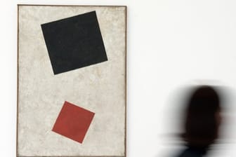 Eine Fälschung: "Schwarzes Rechteck und rotes Quadrat" von Kasimir Malewitsch.