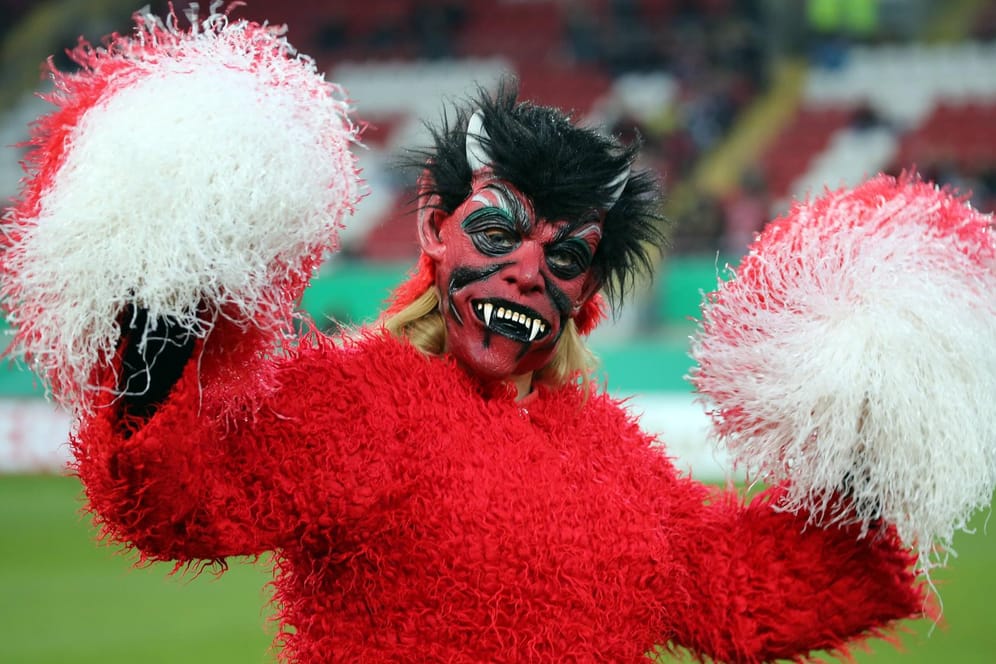 Die "Roten Teufel" sind die Maskottchen des 1. FC Kaiserslautern.