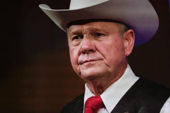 Roy Moore im Wahlkampf: Der Republikaner gilt als Vertreter der religiösen Rechten und zeigt sich gerne mit Cowboy-Hut.