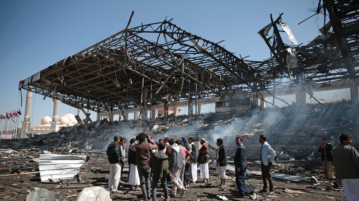 Schon Anfang November gab es einen Raketenangriff der saudi-arabischen Luftwaffe auf die jemenitische Hauptstadt Sanaa.