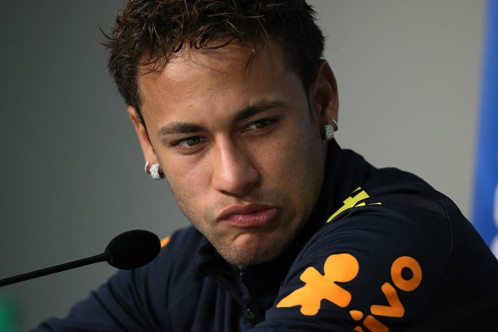 Nach dem Spiel gegen Japan brach Neymar in Tränen aus.