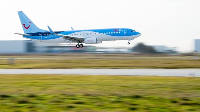 Zwei Fluggesellschaften des Tui-Reisekonzerns und die chinesische China West Air sind die saubersten Airlines weltweit.