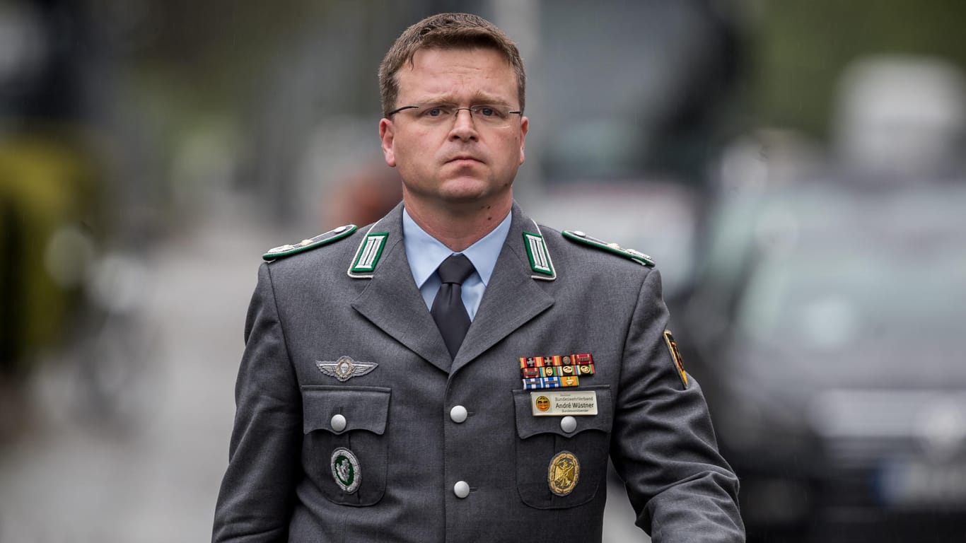 André Wüstner, der Vorsitzende des Deutschen Bundeswehrverbands (Archivbild): Er warnt vor einem "schmutzigen Frieden" im Ukraine-Krieg.
