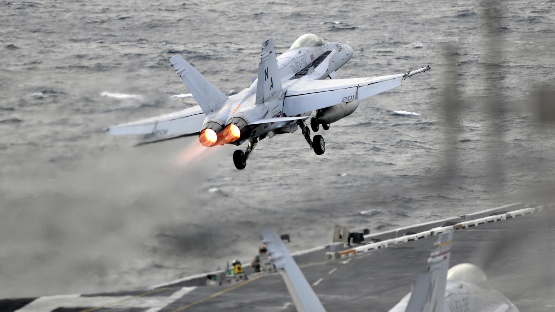 Ein US-Kampfflugzeug: Das Militärmanöver soll eine deutliche Warnung an Nordkorea senden. Ein US-Kampfflugzeug: Das Militärmanöver soll eine deutliche Warnung an Nordkorea senden.