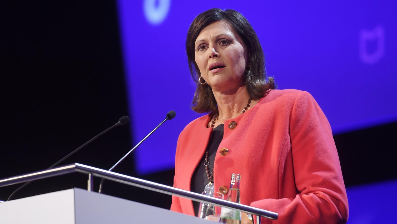Die bayerische Wirtschaftsministerin Ilse Aigner: Sie kritisiert die Machtkämpfe innerhalb der CSU mit deutlichen Worten.