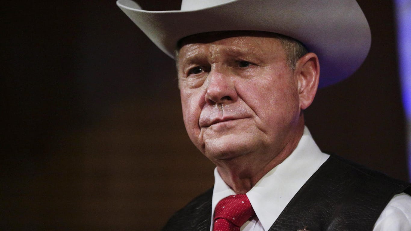 Der ultrakonservative Senatskandidat Roy Moore (70) aus Alabama bestreitet alle Vorwürfe.
