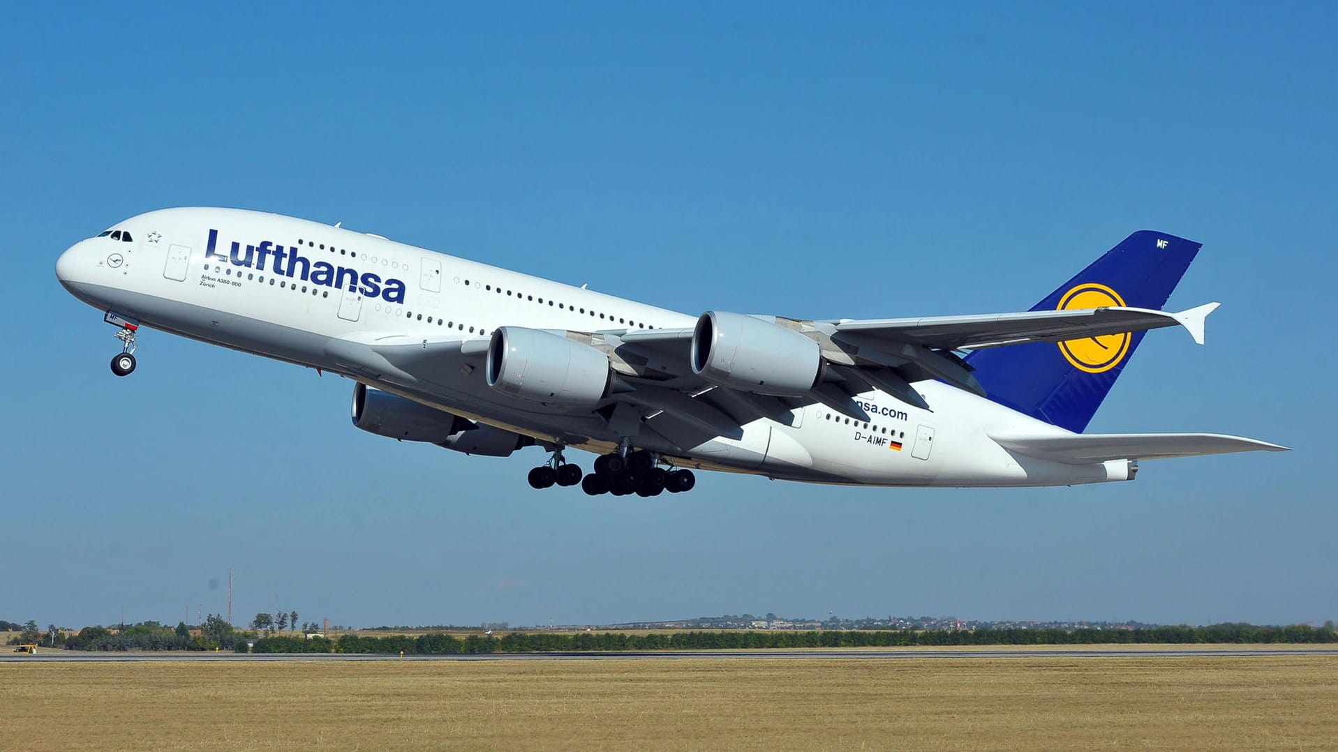 Airbus A380 in Nowosibirsk notgelandet Airbus A380 in Nowosibirsk notgelandet
