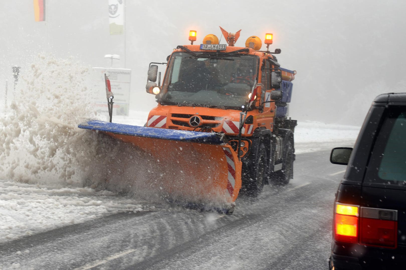 Wetter bleibt mit Schnee, Glätte und Stürmen ungemütlich