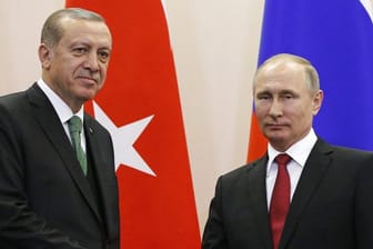 Der russische Präsident Putin und der türkische Präsident Erdogan während eines Treffens im Mai diesen Jahres in Sotschi.