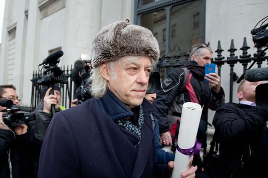 Bob Geldof auf dem Weg zum Rathaus in Dublin.