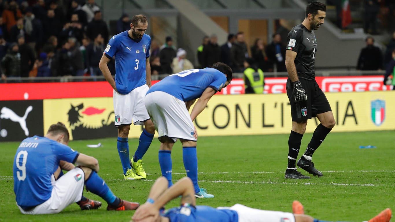 Italien ist nach dem WM-K.o. am Boden zerstört.