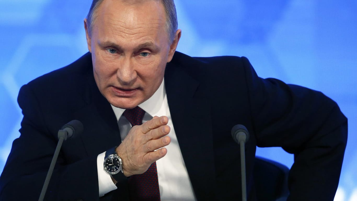 Russlands Staatschef Wladimir Putin: In seinem Land soll sich die "Deutsche Welle" als "ausländischer Agent" registrieren lassen.